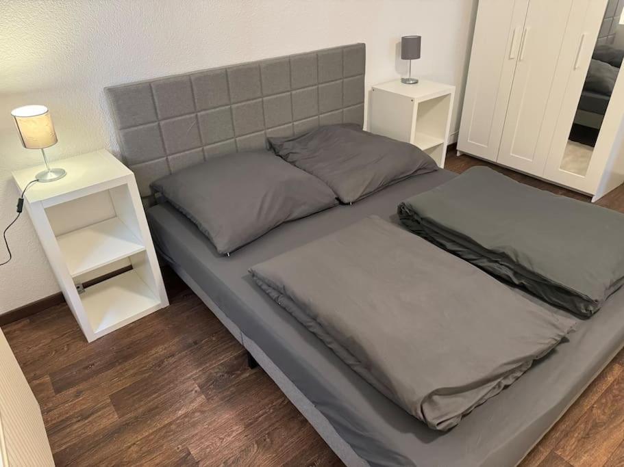 Townhouse Fuer 10 Personen Mit Garten Esslingen am Neckar Dış mekan fotoğraf