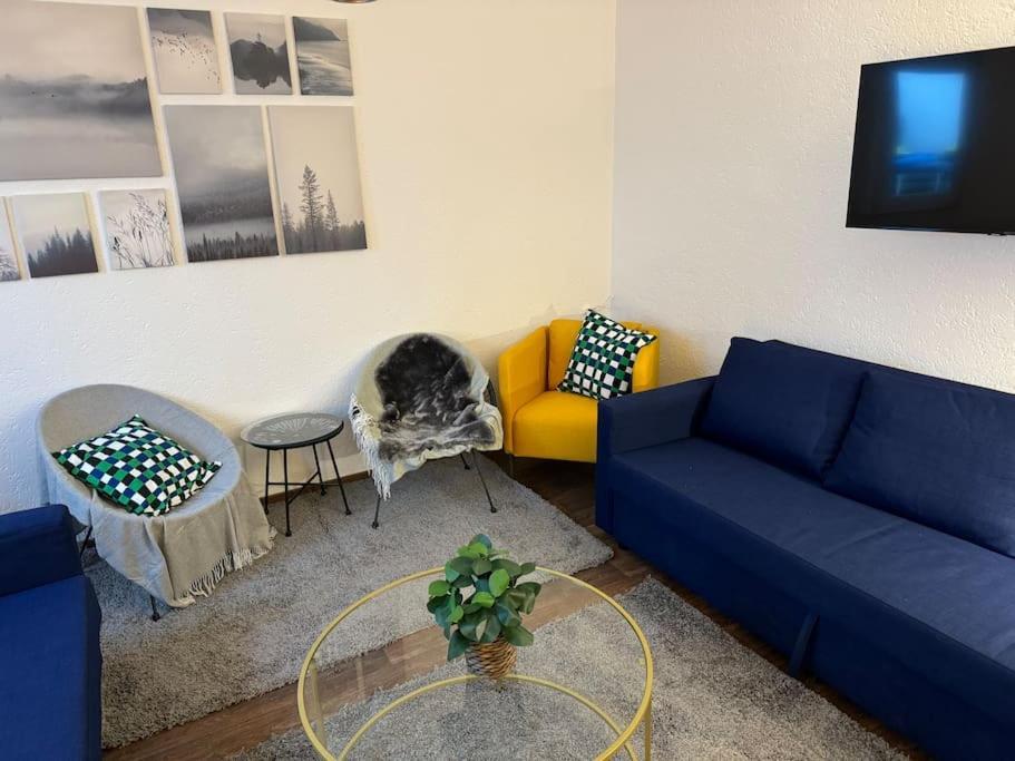 Townhouse Fuer 10 Personen Mit Garten Esslingen am Neckar Dış mekan fotoğraf